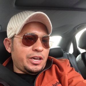 Meet your Posher, Donaldo